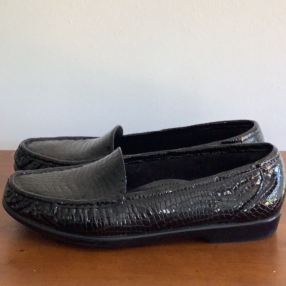 SAS Women's, Simplify Loafer Black Size 11 M - Picture 2 of 7